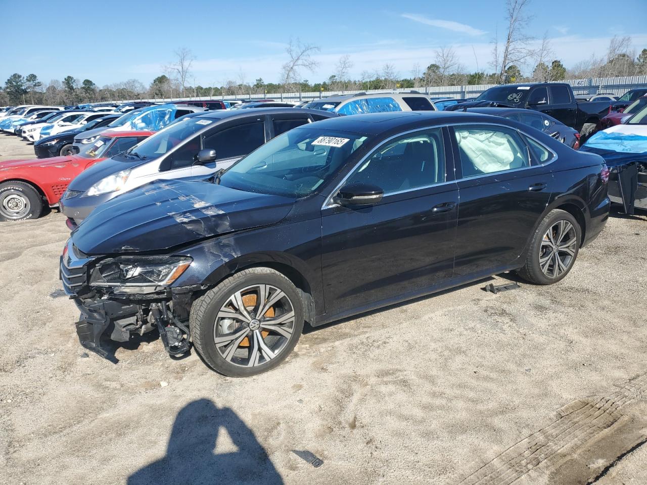 VOLKSWAGEN PASSAT SE