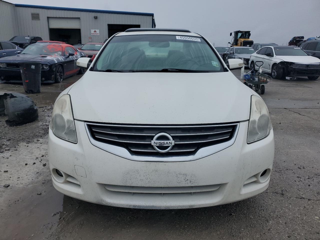 NISSAN ALTIMA BASE
