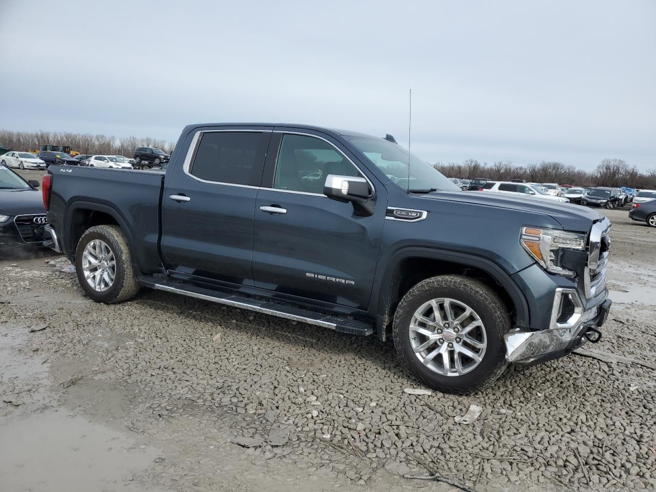 GMC SIERRA K1500 SLT
