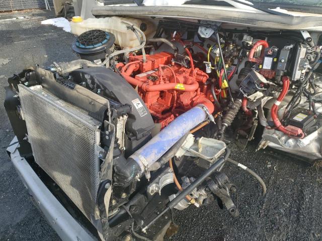 2024 FREIGHTLINER M2 106 MED #3255384401