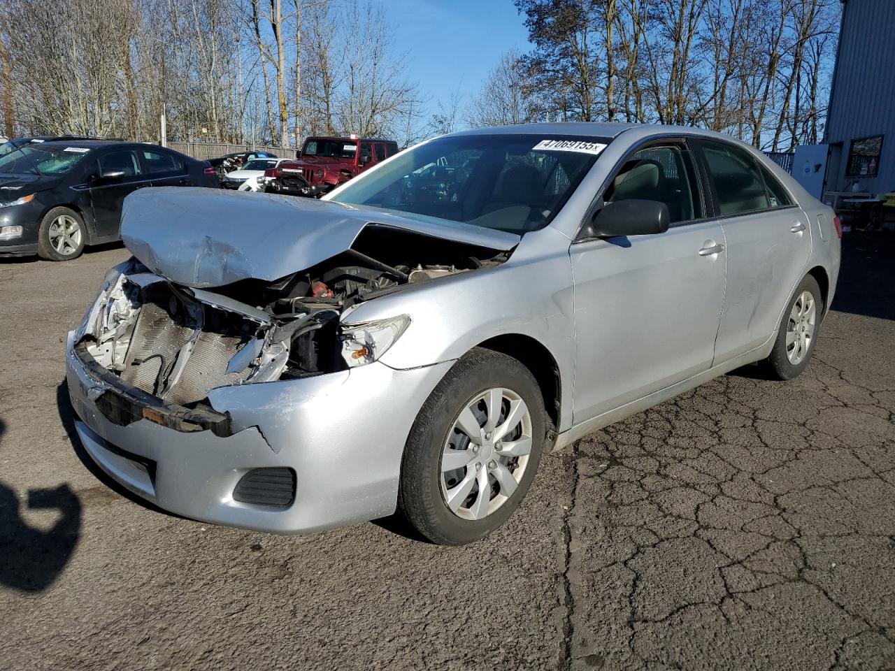 TOYOTA CAMRY BASE