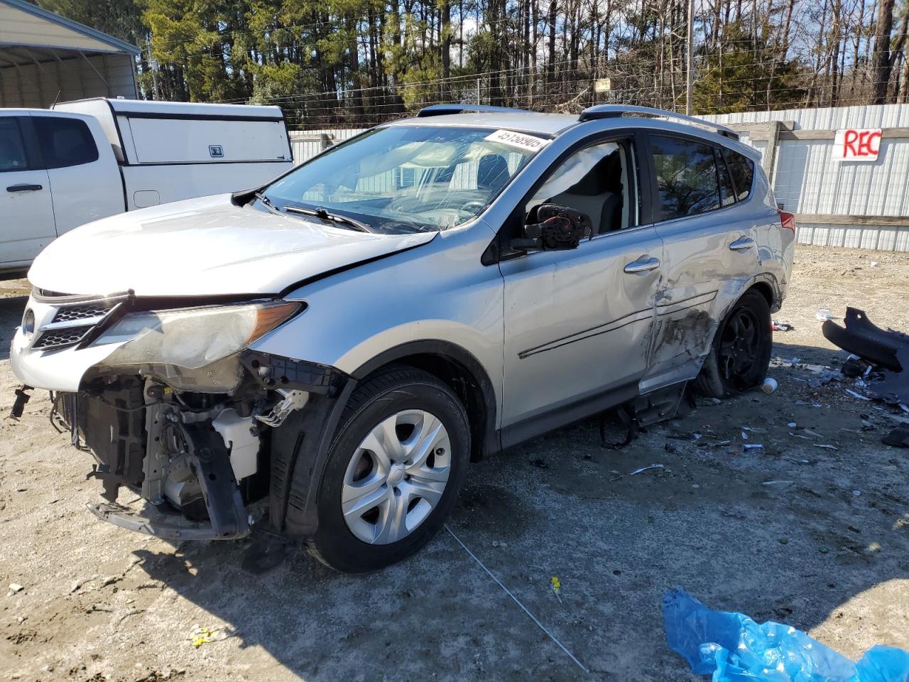 TOYOTA RAV4 LE