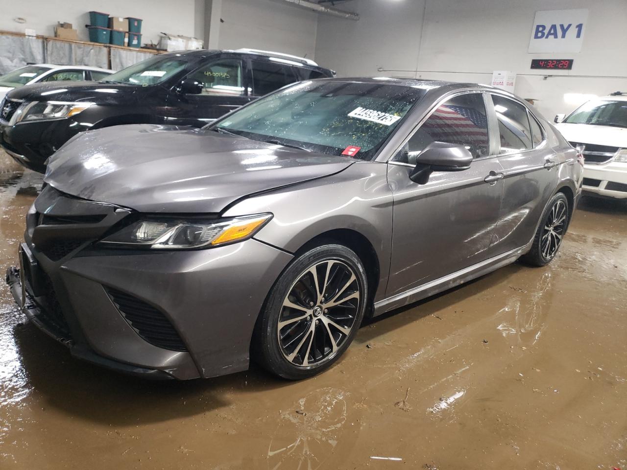 TOYOTA CAMRY L