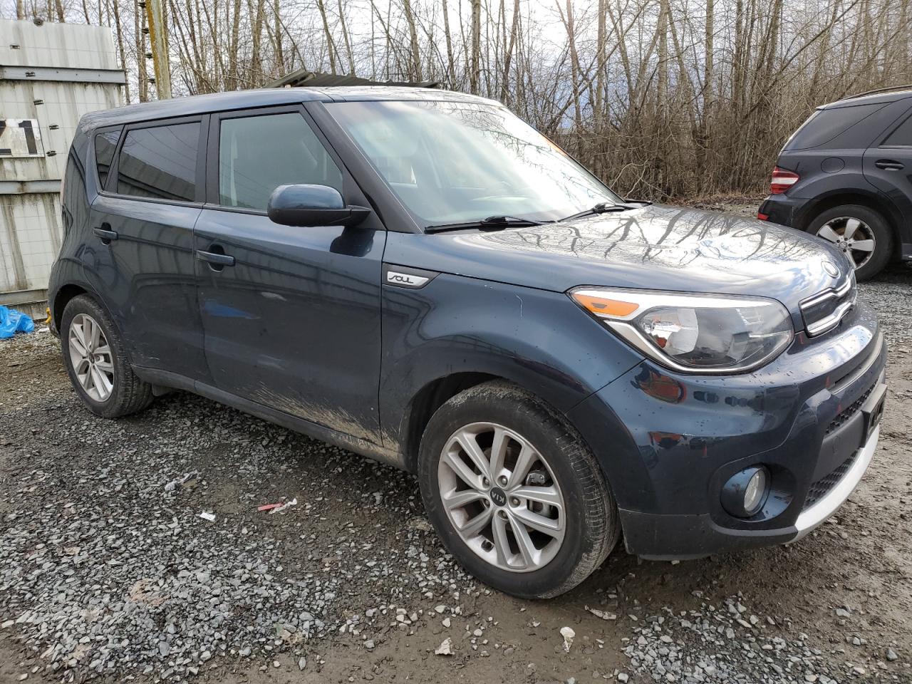 KIA SOUL +