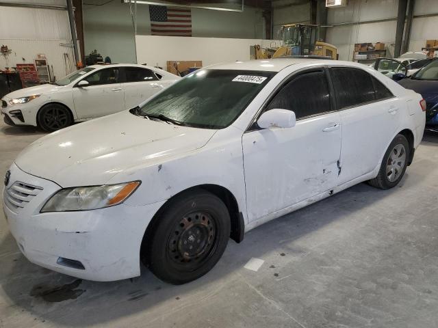 TOYOTA CAMRY BASE