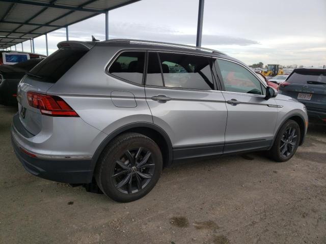 VOLKSWAGEN TIGUAN SE 2024 silver  gas 3VV3B7AX2RM137139 photo #4