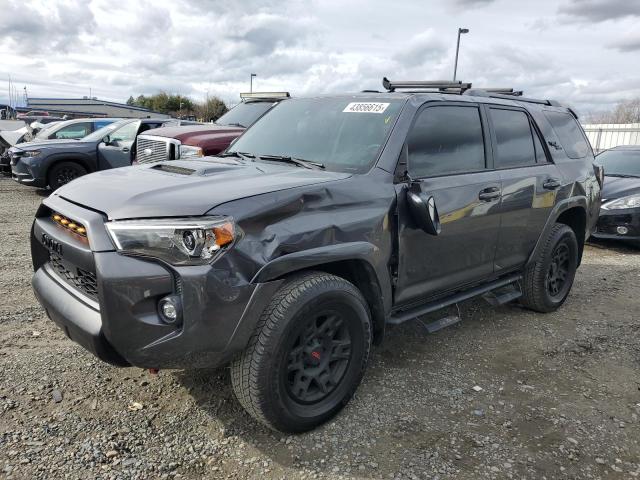 TOYOTA 4RUNNER SE 2023 gray  gas JTERU5JR1P6142253 photo #1