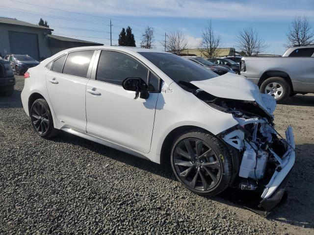 2025 TOYOTA COROLLA LE JTDBDMHE3SJ011737