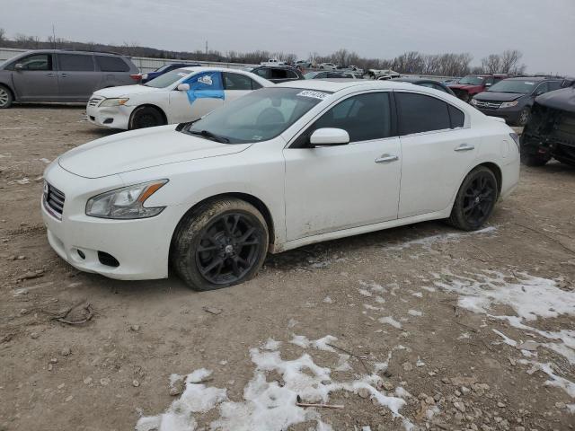 NISSAN MAXIMA S