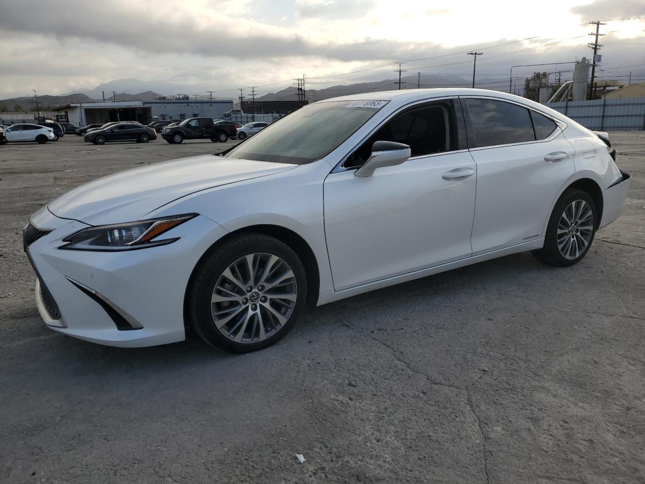 58ADA1C1XMU008392 LEXUS ES 300H 2021