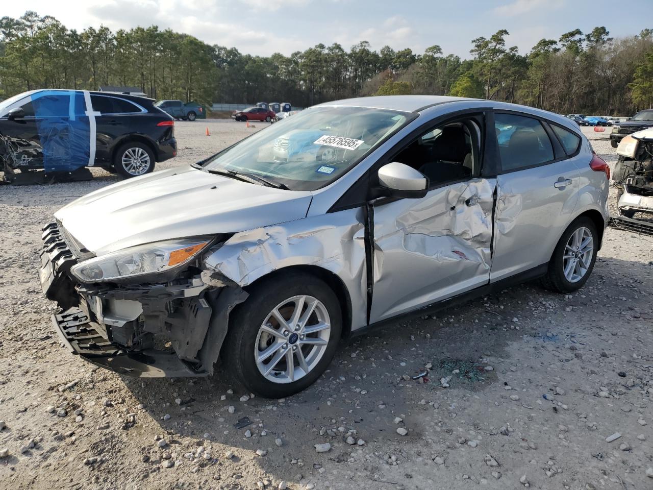 1FADP3K20JL218202 FORD FOCUS SE 2018