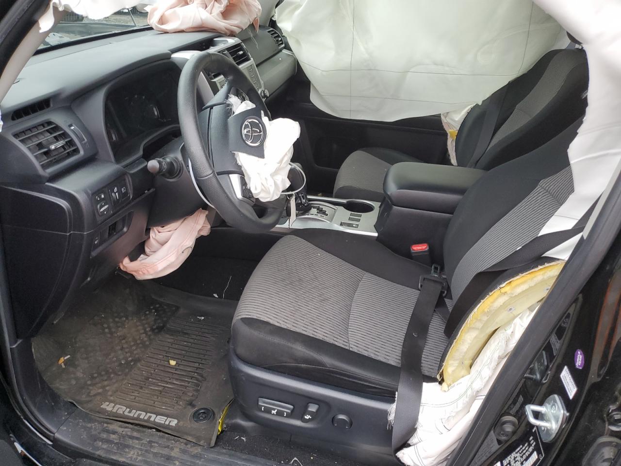 TOYOTA 4RUNNER SR5/SR5 PREMIUM