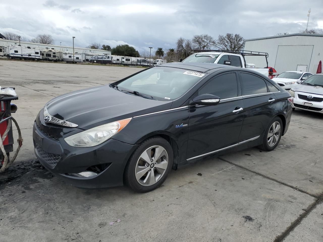 HYUNDAI SONATA HYBRID
