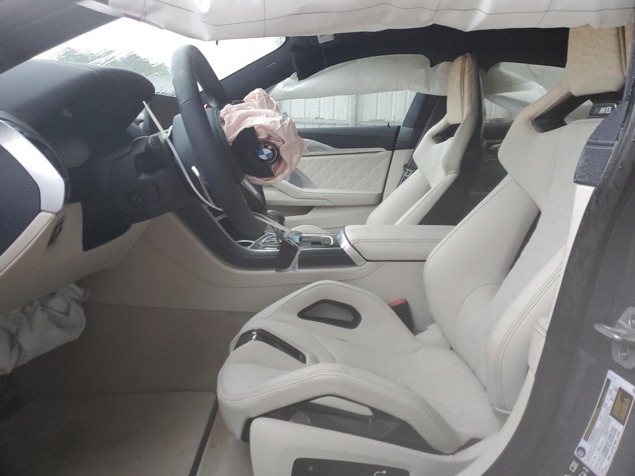 BMW M8 2025