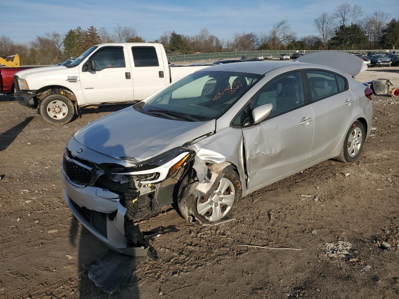 3KPFK4A77HE083534 KIA FORTE LX 2017