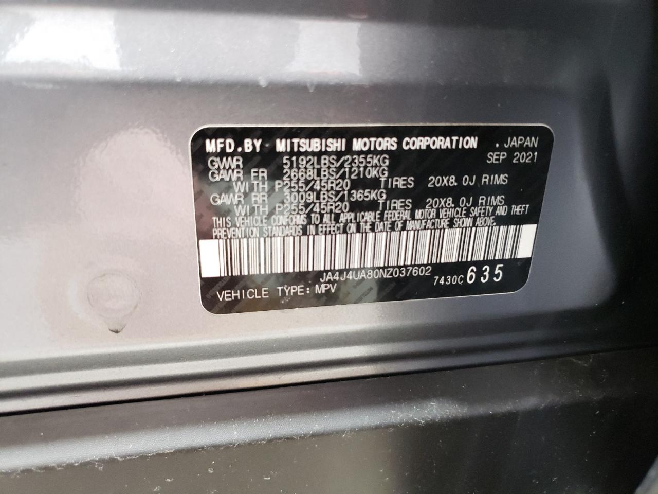 MITSUBISHI OUTLANDER SE