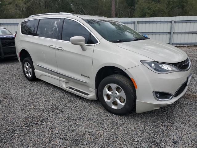 Vin: 2c4rc1eg3hr720775, lot: 45946035, chrysler pacifica touring l plus 20174