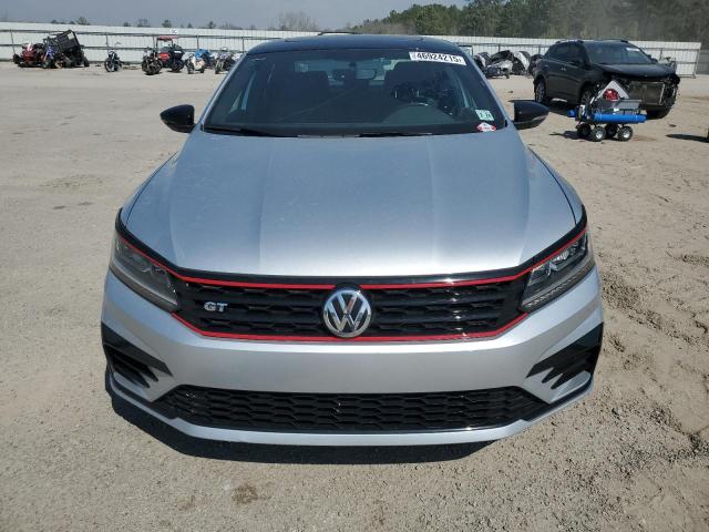 2018 VOLKSWAGEN PASSAT GT 1VWJM7A39JC047602