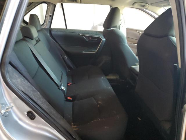 2019 TOYOTA RAV4 LE - JTMG1RFV2KJ021318