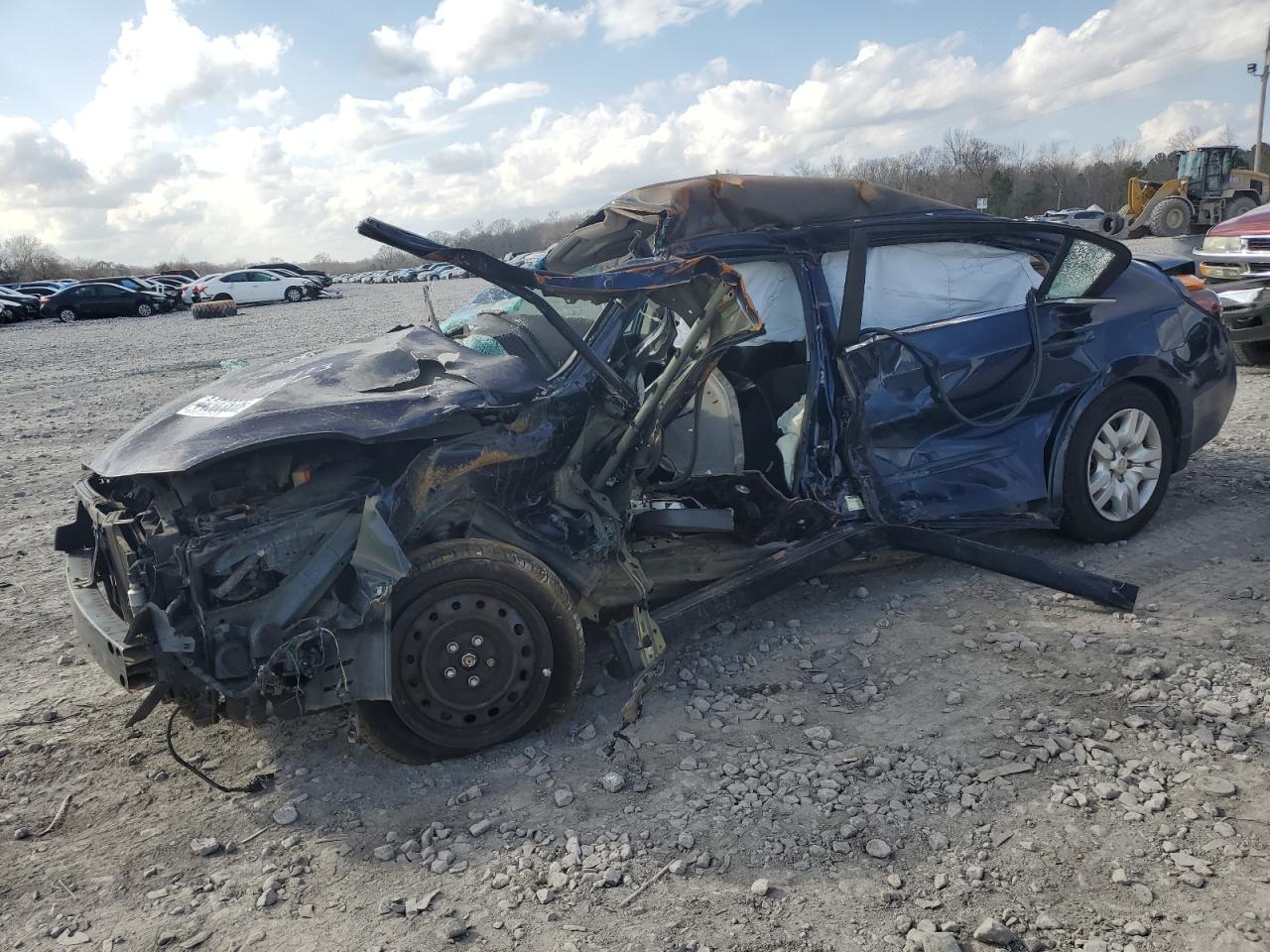 NISSAN ALTIMA BASE