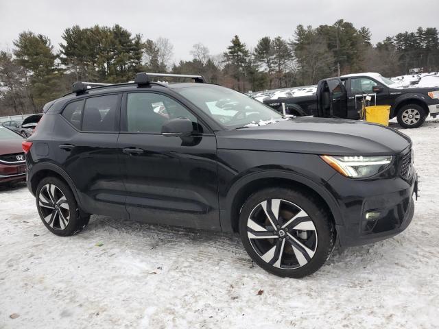 2024 VOLVO XC40 PLUS YV4L12UL1R2209143