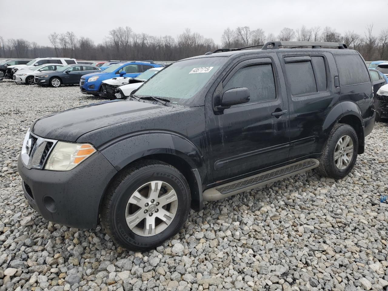  Salvage Nissan Pathfinder