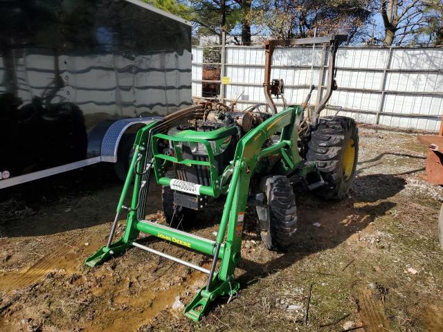 JOHN DEERE 3038E 2023 green   1LV3038ETPP144279 photo #3