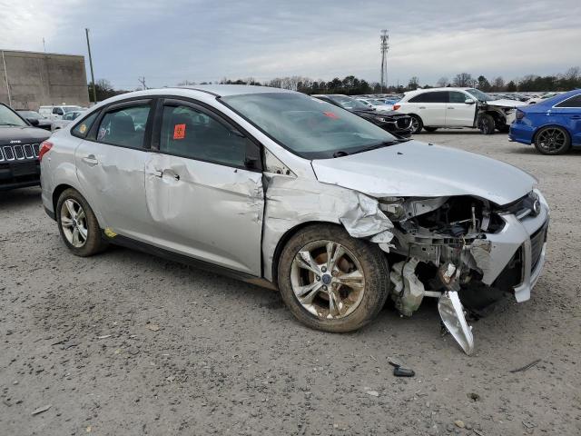 Vin: 1fahp3f28cl445328, lot: 46263815, ford focus se 20124