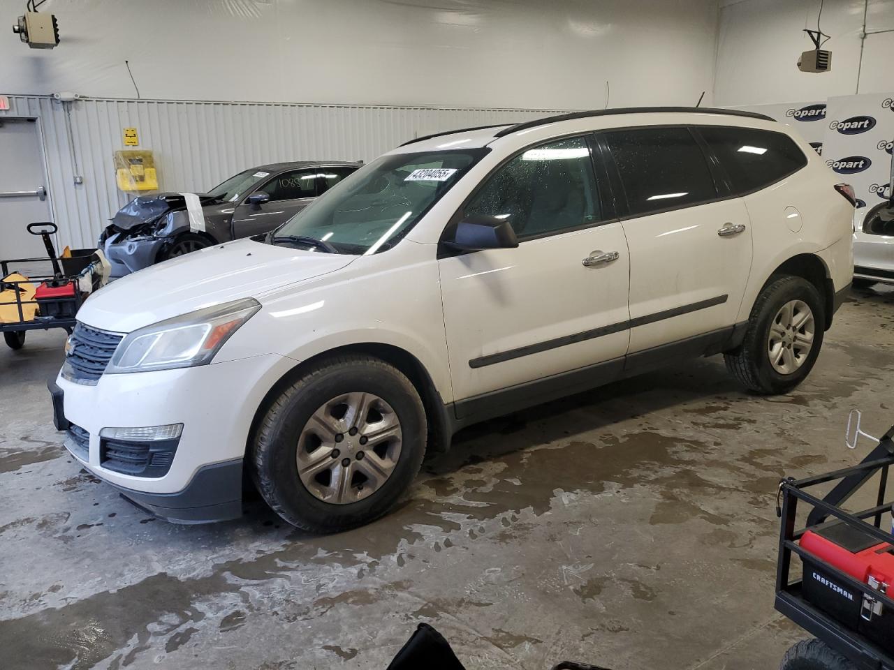 CHEVROLET TRAVERSE LS