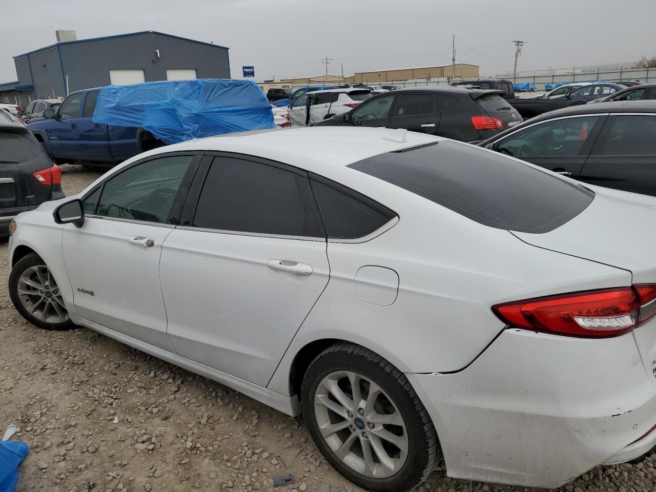 FORD FUSION SE