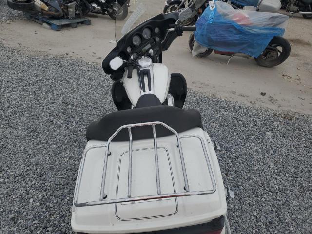 2013 HARLEY-DAVIDSON FLHTCU ULT 1HD1FCM17DB685386