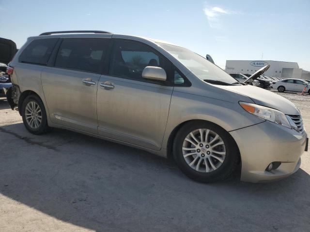 Vin: 5tdyk3dc3fs623413, lot: 46454635, toyota all models xle 20154