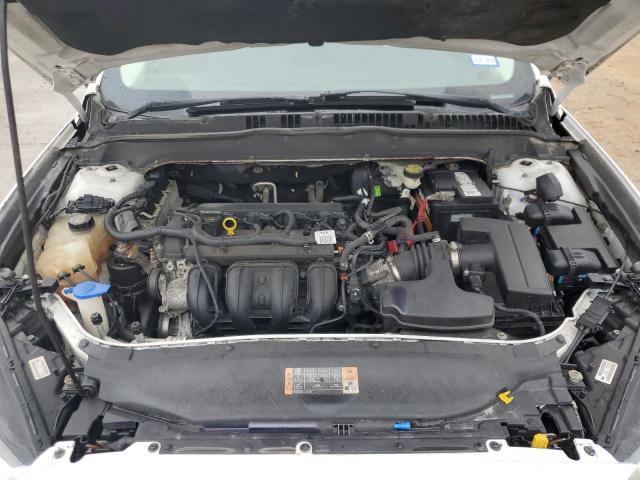 2015 FORD FUSION S - 3FA6P0G74FR127017