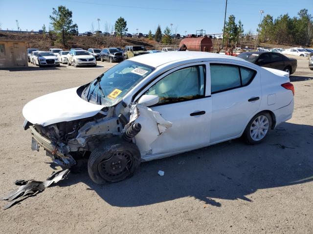 NISSAN VERSA S