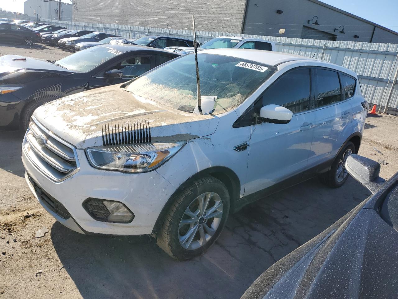 FORD ESCAPE SE