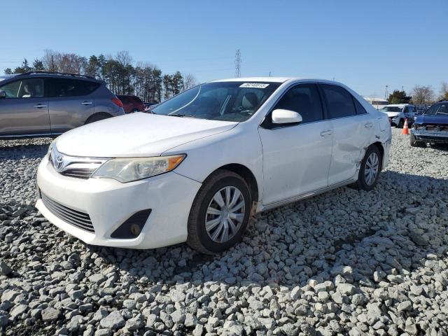 TOYOTA CAMRY BASE