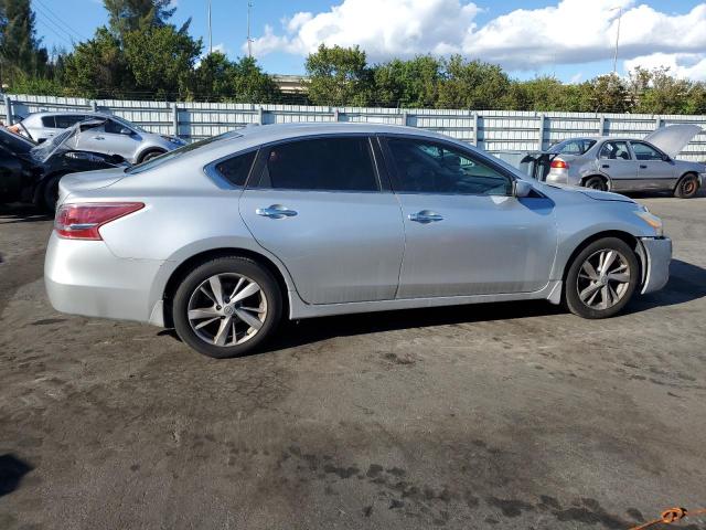 Vin: 1n4al3ap4dc160742, lot: 45727535, nissan altima 2.5 20133