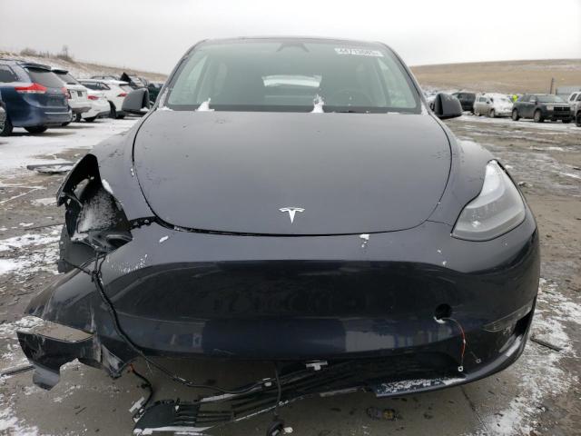 2024 TESLA MODEL Y 7SAYGDEEXRA222103