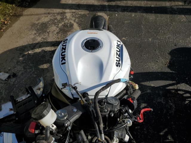 2025 SUZUKI GSX-R600 JS1GN7FA6S7100553