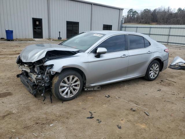 Vin: 4t1c11ak6lu905724, lot: 43957585, toyota camry le 2020 img_1