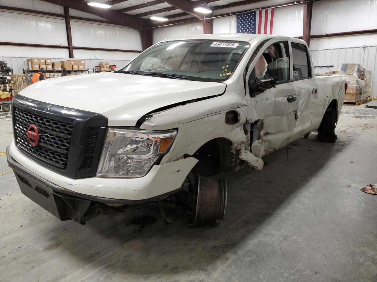 1N6BA1F37JN527726 NISSAN TITAN XD S 2018