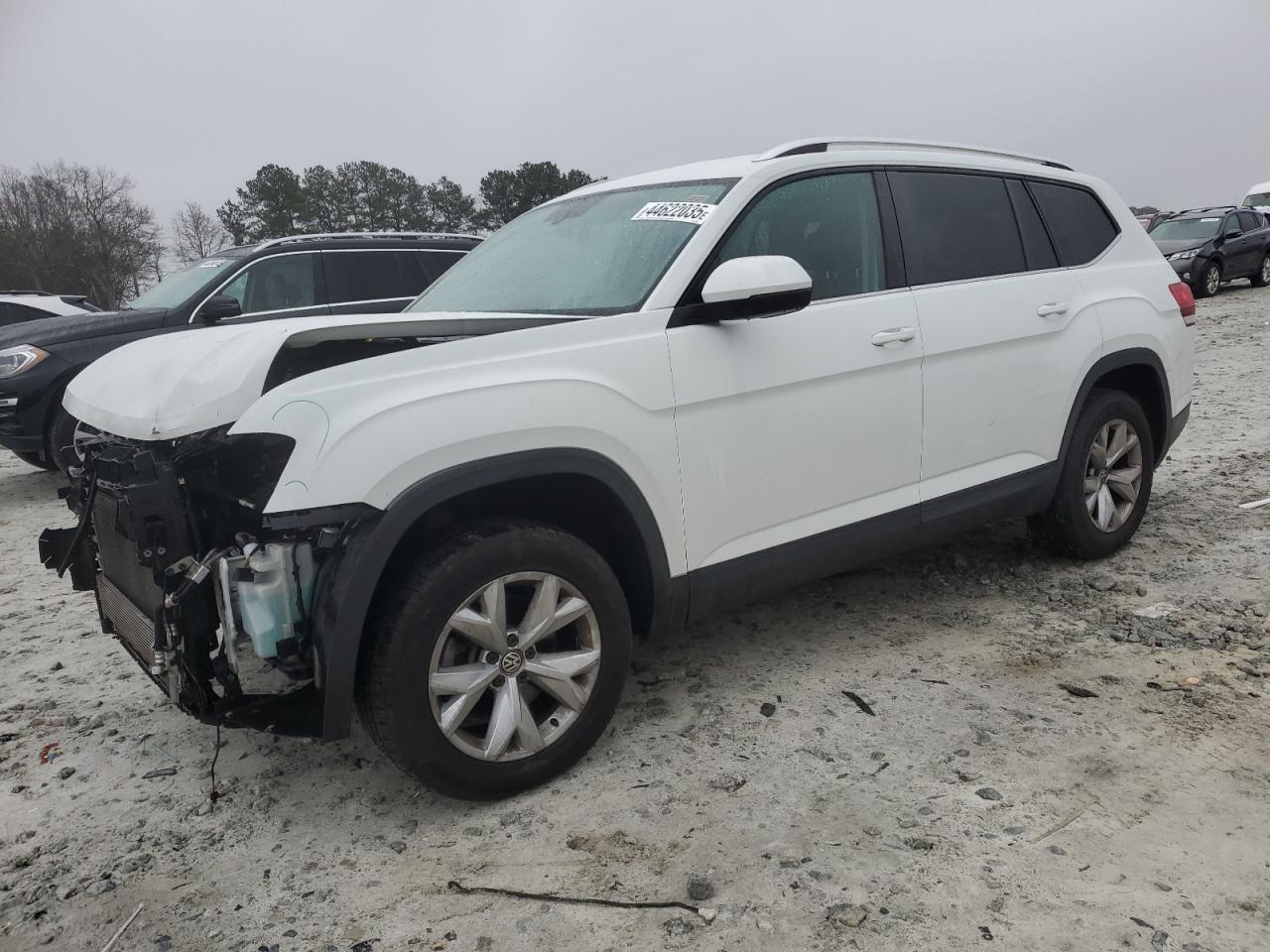 1V2KR2CA7JC559266 VOLKSWAGEN ATLAS SE 2018