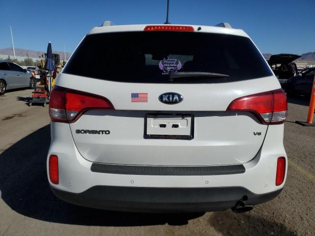 2015 KIA SORENTO LX - 5XYKT4A70FG608770