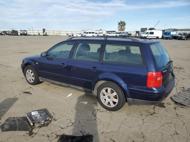 VOLKSWAGEN PASSAT GLS 2001 blue  gas WVWHH63B31E000462 photo #3