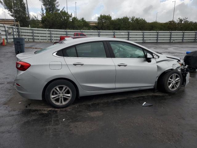 Vin: 1g1be5sm4h7268861, lot: 43709895, chevrolet cruze lt 20173