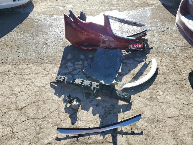2015 CHRYSLER TOWN & COU - 2C4RC1CG3FR657418