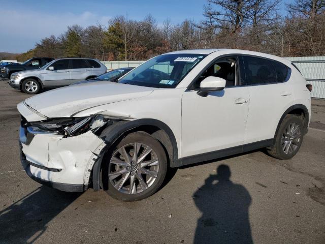 MAZDA CX-5 GRAND 2019 white  gas JM3KFBDM1K1584686 photo #1