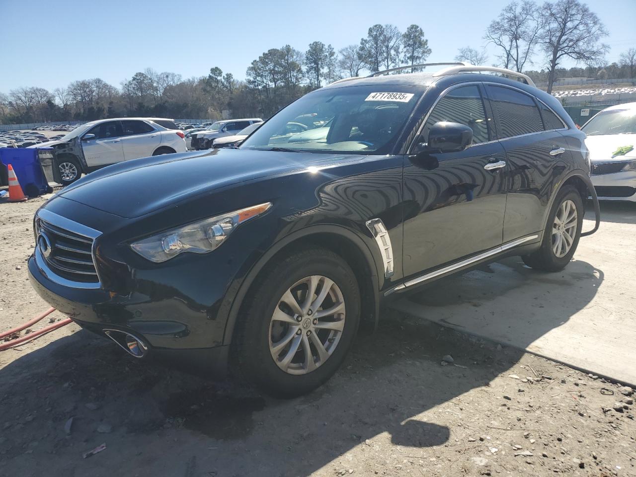INFINITI FX35