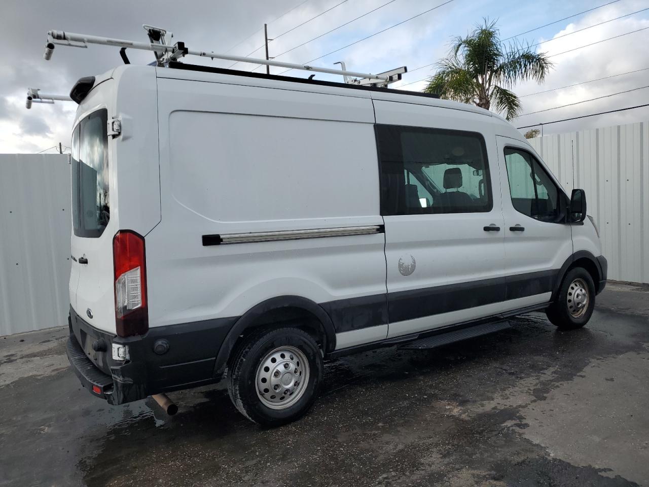 Lot #3316721434 2020 FORD TRANSIT T-