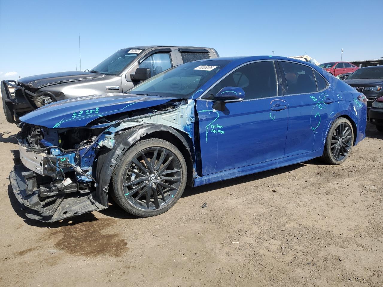 TOYOTA CAMRY XSE